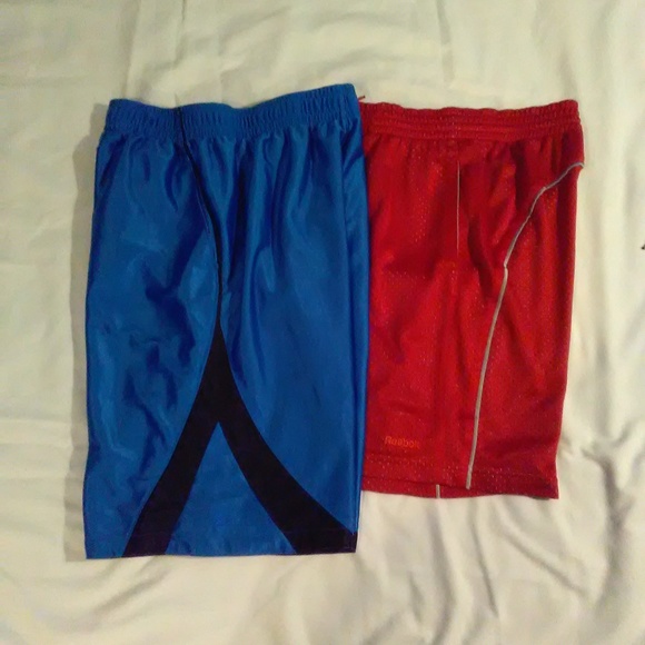 Reebok/Starter brand boy"s shorts Small two pair - Picture 3 of 6